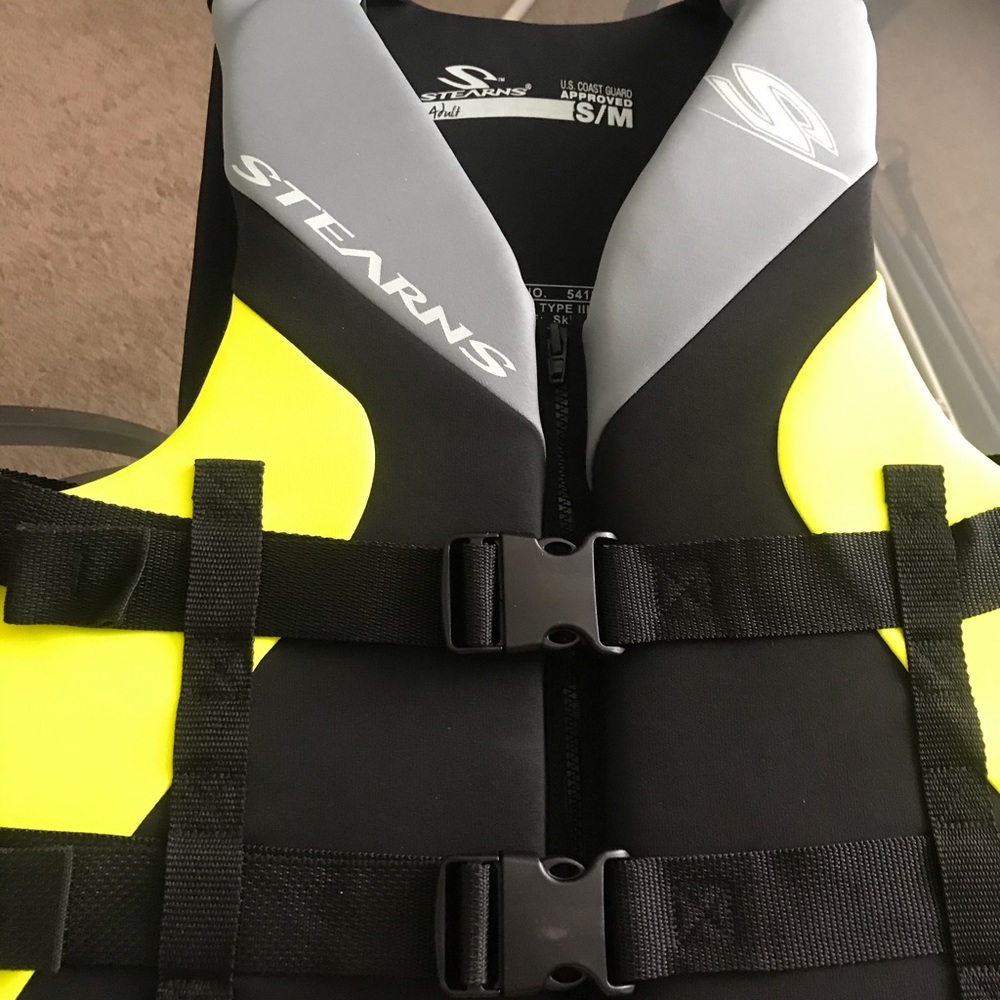 Brand new adult small life jacket!